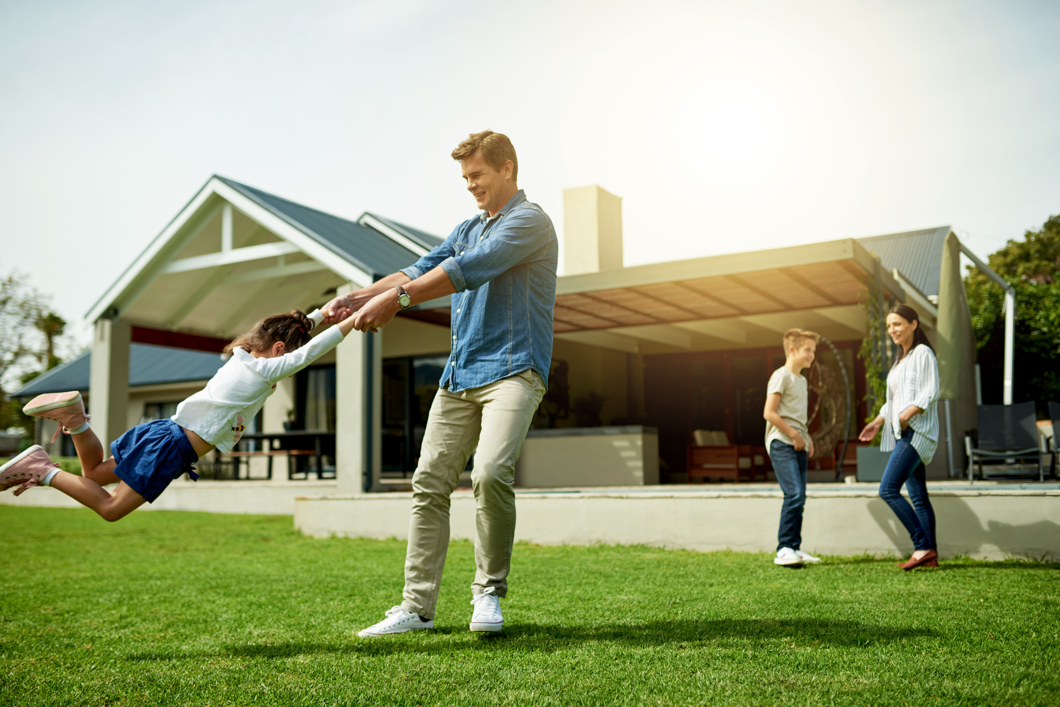 Synthetic Turf for Atlanta Backyards: How Homeowners Are Using Artificial Grass to Create Year-Round Outdoor Living Spaces